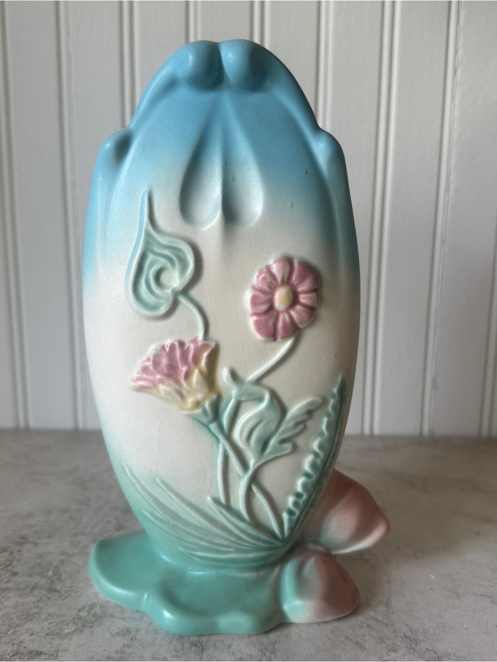 Hull Pottery Bow Knot Blue & Turquoise B-9 Vase 8.75” Floral Vintage 1949 EUC